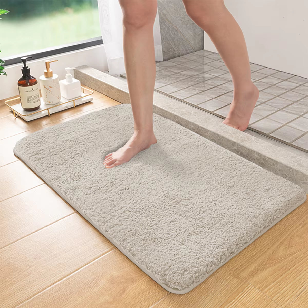 Long Hair Absorbent Bathroom Mat Furry Shower Room Foot Wiping Mat Toilet Non-Slip Mat Entrance Mat